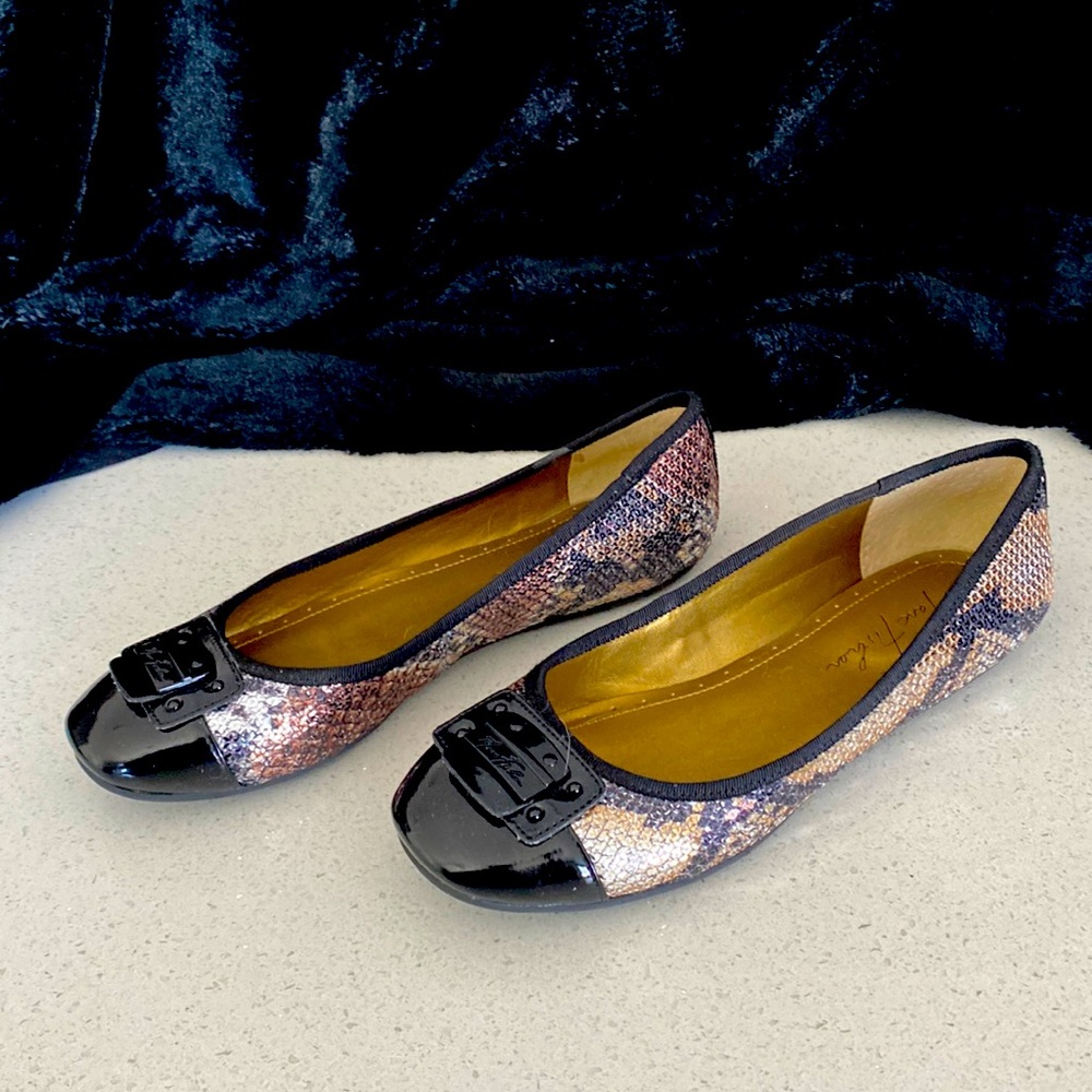 Marc Fisher ballet flats